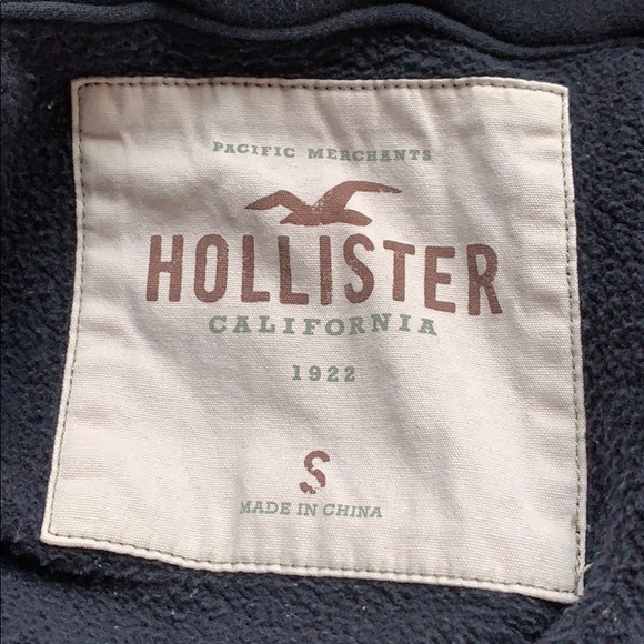 Hollister Hoodie - Picture 3 of 5